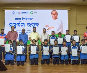 In a felicita�on ceremony held today in Bhubaneswar, Sports Minister Shri Tusharkan� Behera honored the exemplary achievements of young athletes from Odisha 